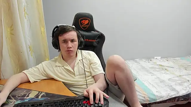 iliaskrislove live sex cam