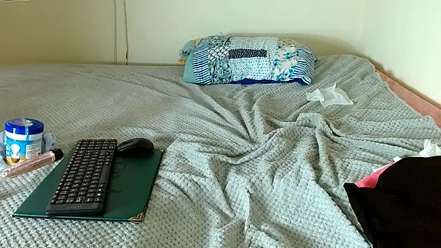 valkahot20's cam snapshot