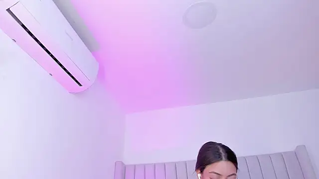 sarah-bonneth's cam snapshot