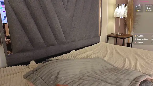 aprildreams19's cam snapshot