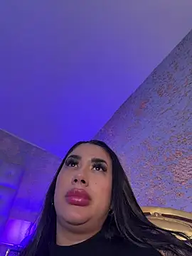 kiim_taaylor live sex cam