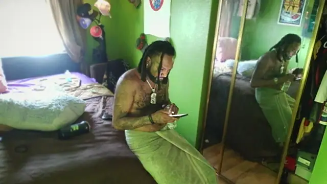 Sexslavescorpio's cam snapshot