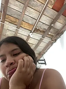 moncerrat_luna live sex cam