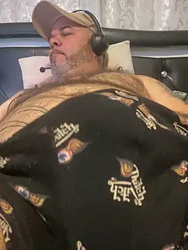 Cristian-Brayan's cam snapshot