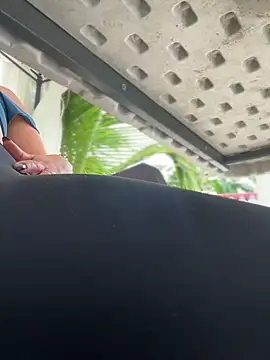 sara_calderon live sex cam