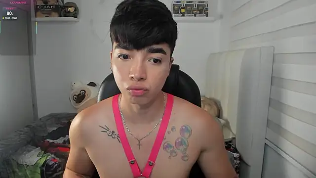 santy7v7 live sex cam