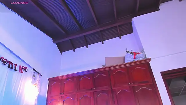 Shantal_777 live sex cam