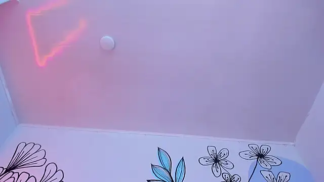 Sweet_Ariadna_'s cam snapshot