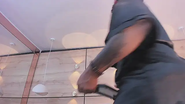 martina_touss live sex cam