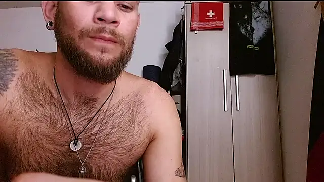 DominanThewolff's cam snapshot