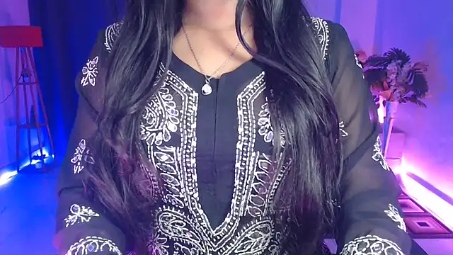 Rashiii_ live sex cam