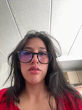 susi_chimm's cam snapshot