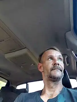 Hungwell1515 live sex cam