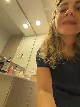 alicee16 live sex cam