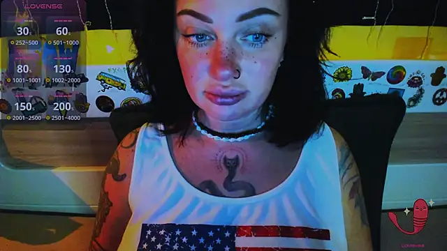 EllieOz's cam snapshot