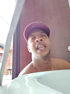 Perropa's cam snapshot