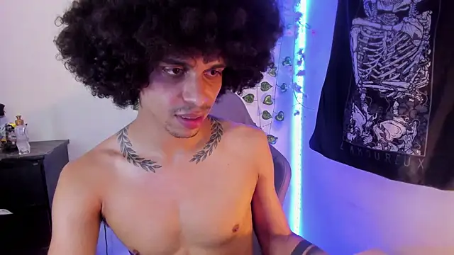 Aaron_Hopper's cam snapshot