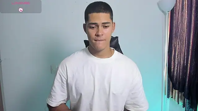 Iamdylan777's cam snapshot