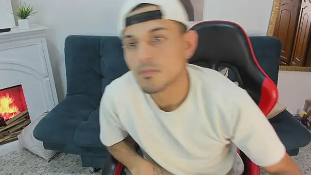 JACOB_RACHELL's cam snapshot