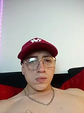 Emmanuel_Lust's cam snapshot