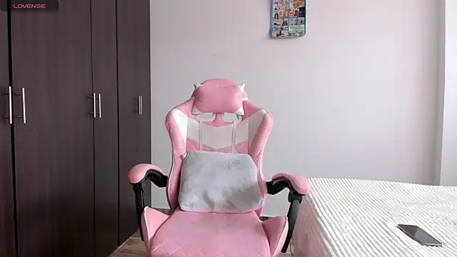 kendal_hot01 live sex cam