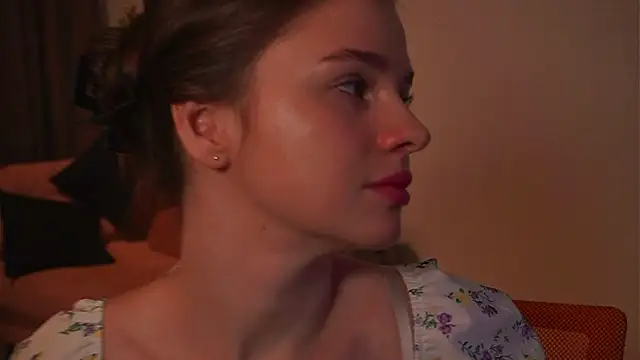 Olivia_Farrell live sex cam