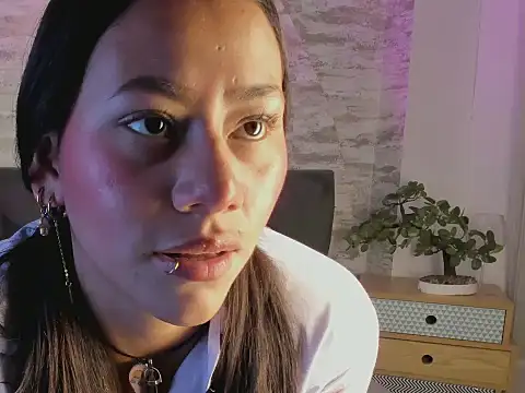 Gianna_luna's cam snapshot