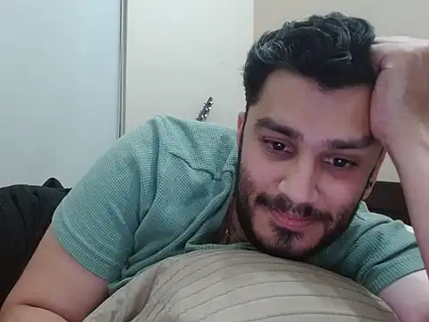 robintoit live sex cam