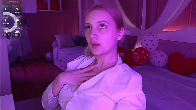 LillLane's cam snapshot