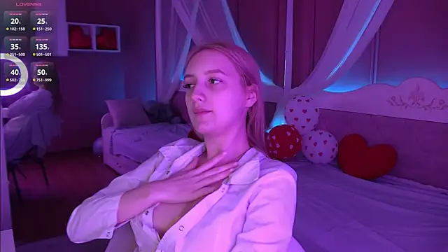 LillLane's cam snapshot