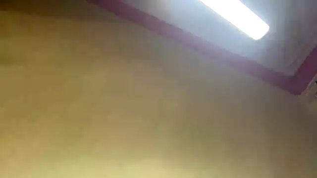 MissEvelynGlow live sex cam