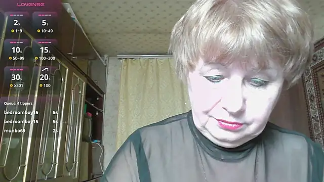 Casey_peach's cam snapshot