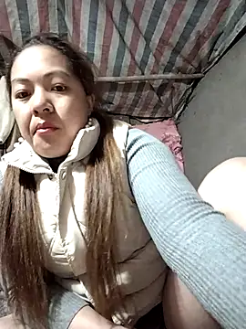 Lucky_cutee's cam snapshot