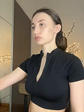 Polli_Kiss live sex cam