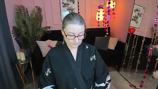 AlexandraKind's cam snapshot