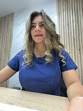 alicee16 live sex cam