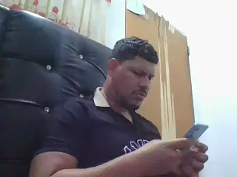 PIGDIRTY22's cam snapshot