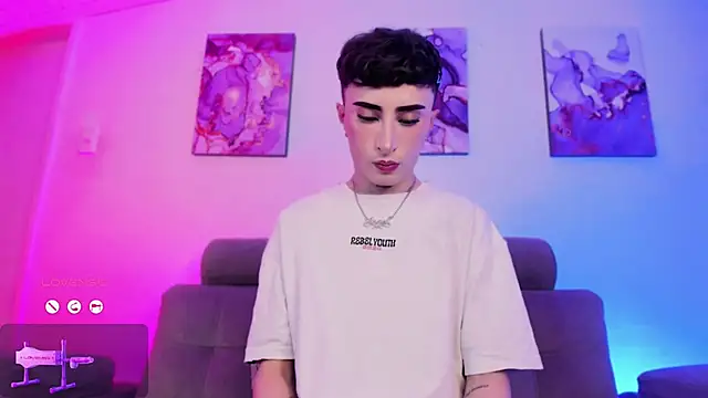 SebastianHilton's cam snapshot