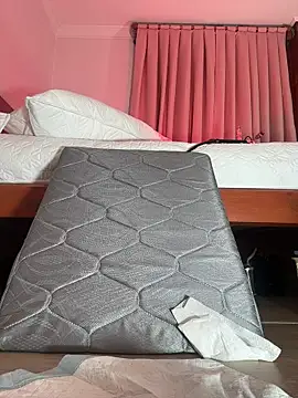 kloe__t18's cam snapshot