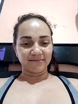 Amanda39 live sex cam