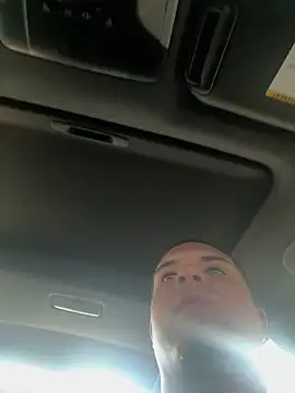 YadielPublic's cam snapshot