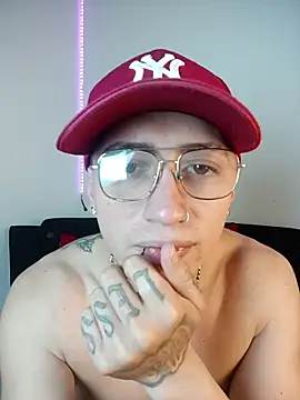 Emmanuel_Lust's cam snapshot