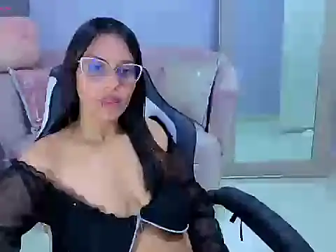 Mia_belve_a's cam snapshot