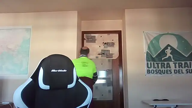 llopaco's cam snapshot