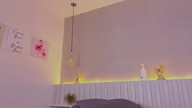 Aida_moreno live sex cam