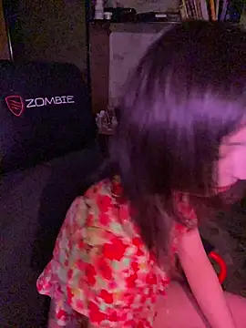 lalallalalaa-'s cam snapshot