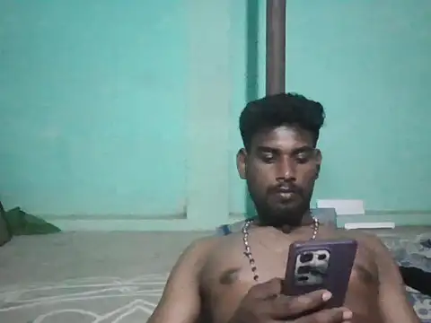 Tamilgud23's cam snapshot