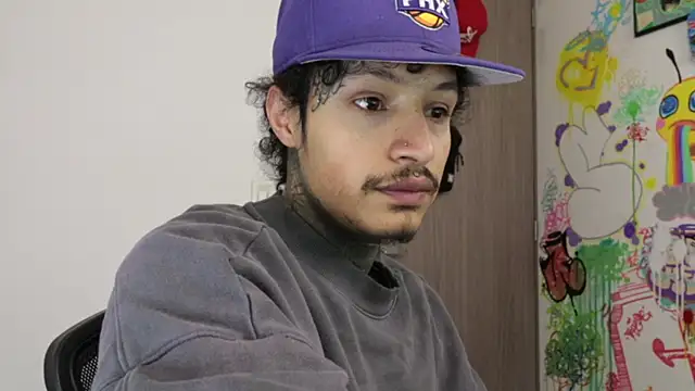 trieone's cam snapshot