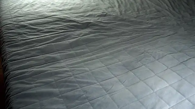 KourtneyRevira live sex cam