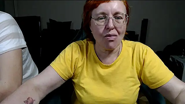 JoannaAndNeighbour live sex cam